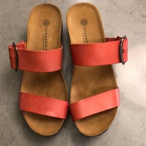 Platform sandals